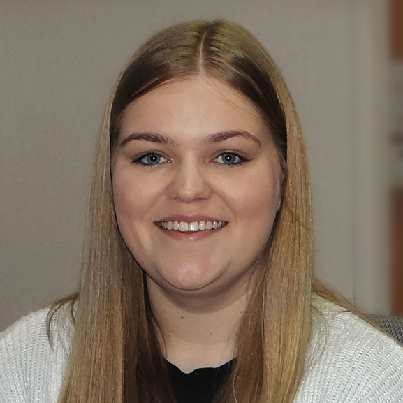 Laura Hill - Custom Direct Marketing Intern